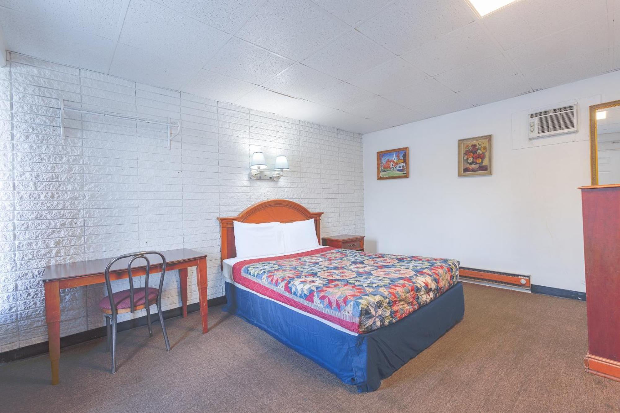 Sonrise Inn Lincoln Hwy By Oyo Breezewood Exterior foto