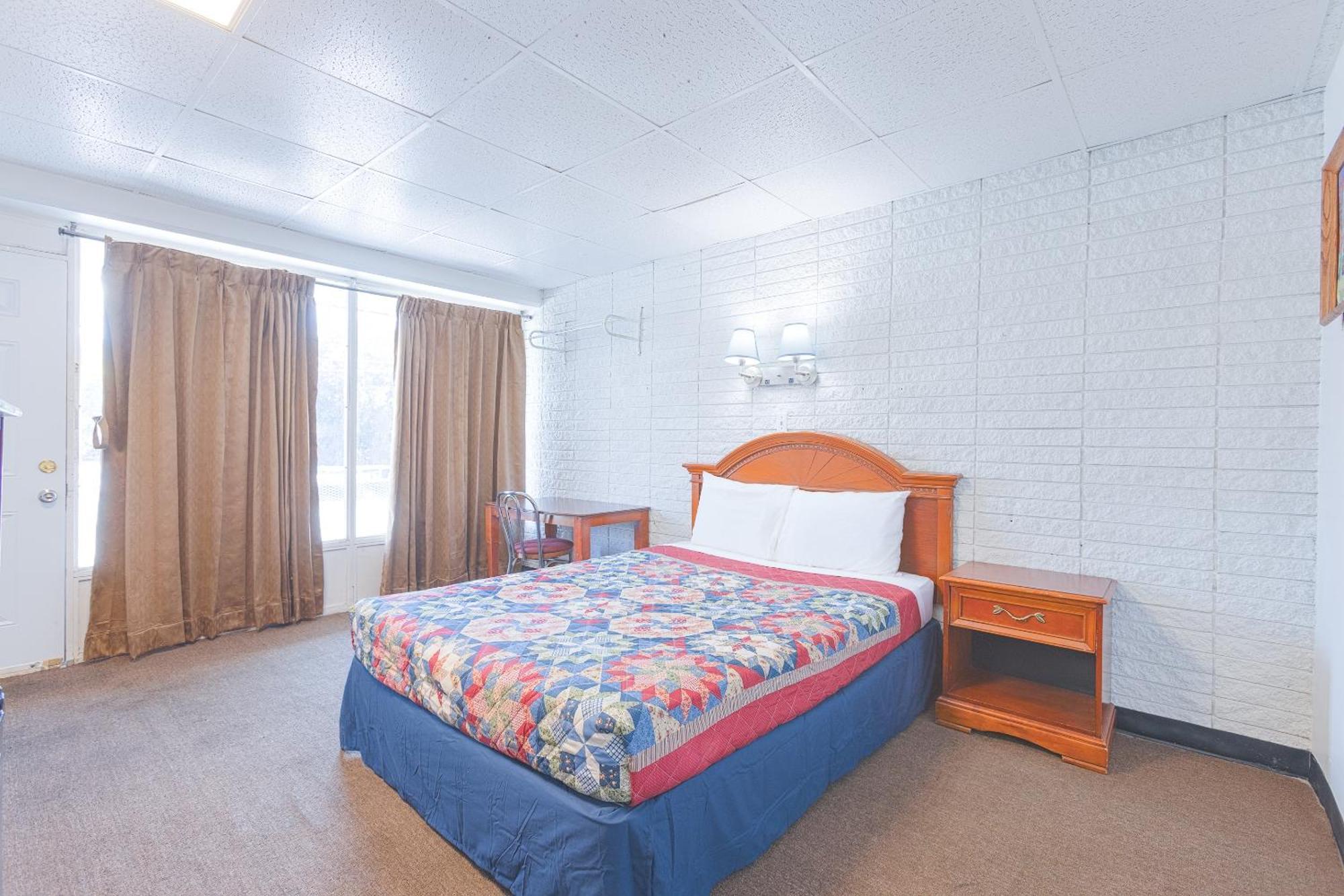 Sonrise Inn Lincoln Hwy By Oyo Breezewood Exterior foto