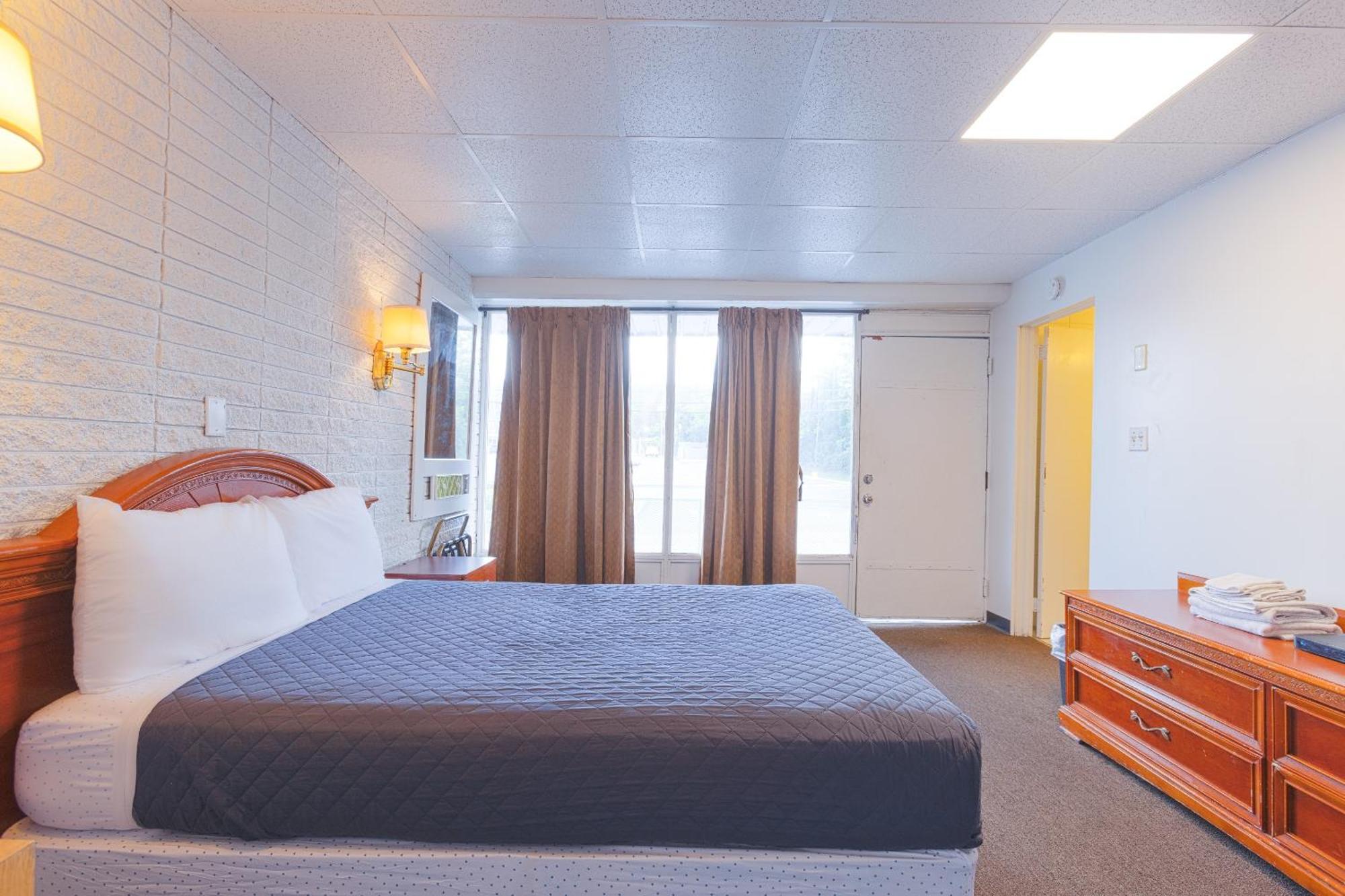 Sonrise Inn Lincoln Hwy By Oyo Breezewood Exterior foto