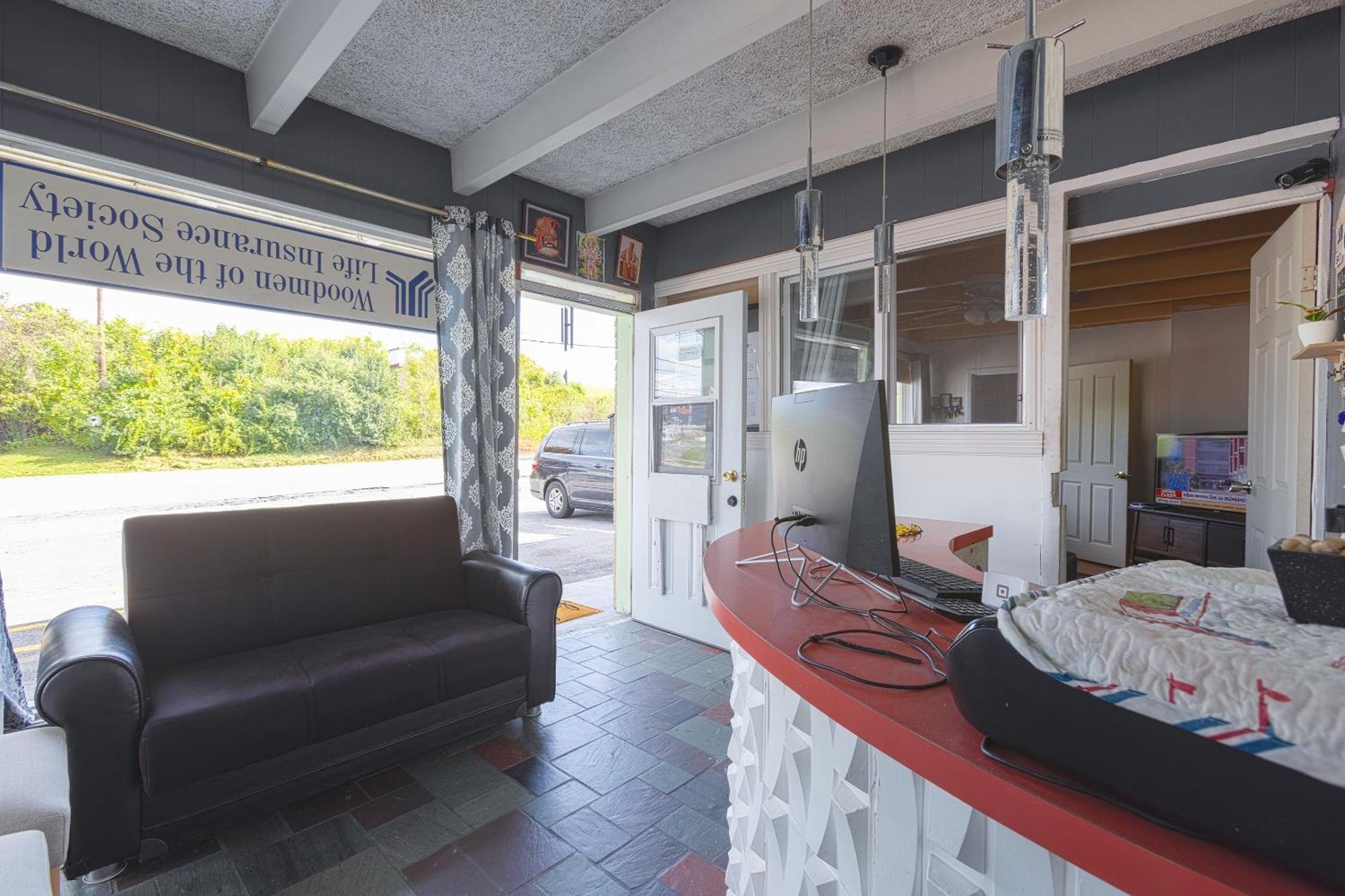Sonrise Inn Lincoln Hwy By Oyo Breezewood Exterior foto